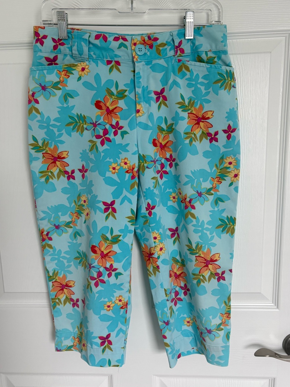 White Stag Turquoise Floral Capri Pants 6P